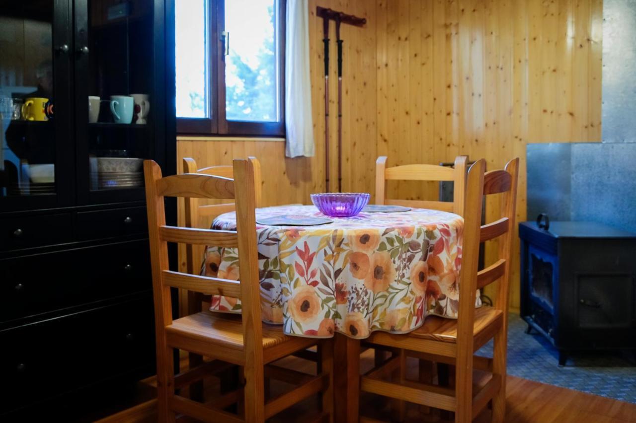Casa Rural La Canadiense Log Cabin ξενώνας Buenache de la Sierra Εξωτερικό φωτογραφία
